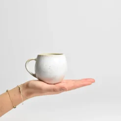 Bar À Mugs|Céladon Paris Mug moyen | Blanc audacieux