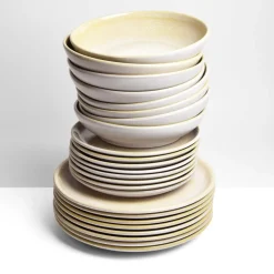 Service À Prix Doux|Céladon Paris Service pour 8 | Jaune sable